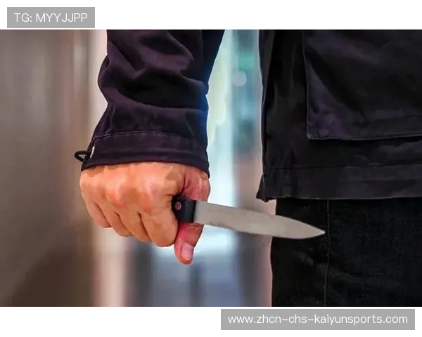 惊爆！民警行凶致女友家人 2 死 1 伤，嫌疑人被刑拘，民警劝架被杀