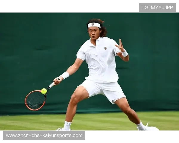 张之臻中网男单首轮败北，阿特马纳爆冷晋级，张之臻网球视频